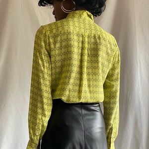Yellow printed dress shirt